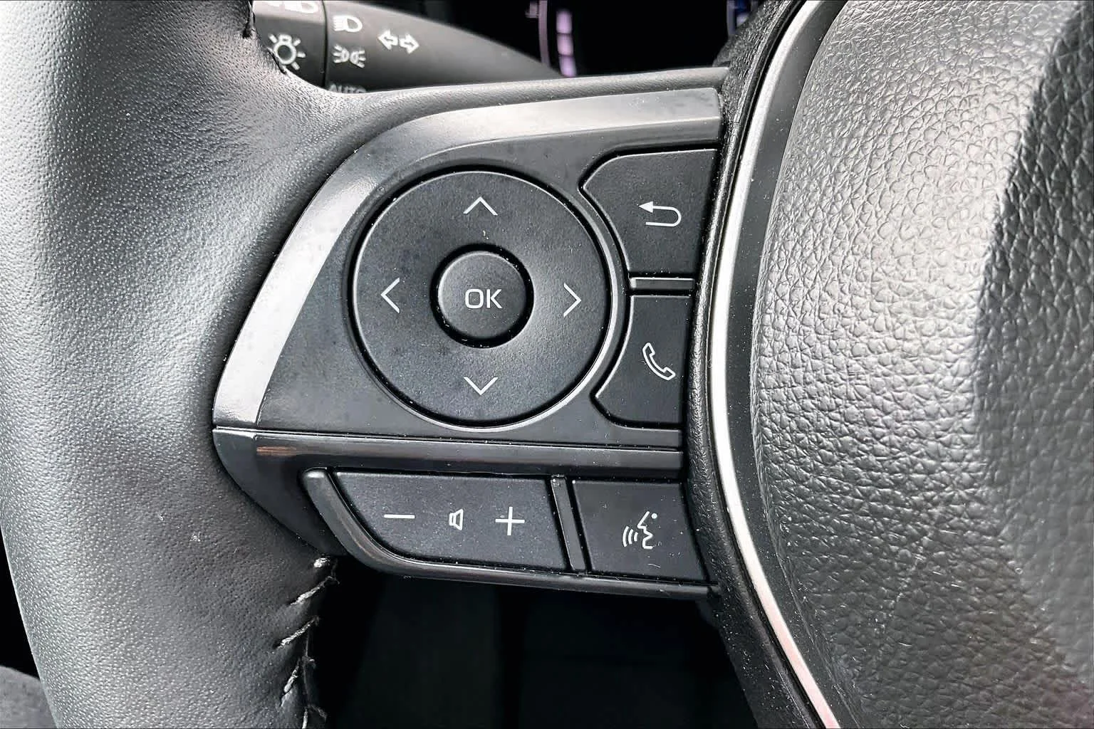 Used 2025 Celestite Toyota SE image 21