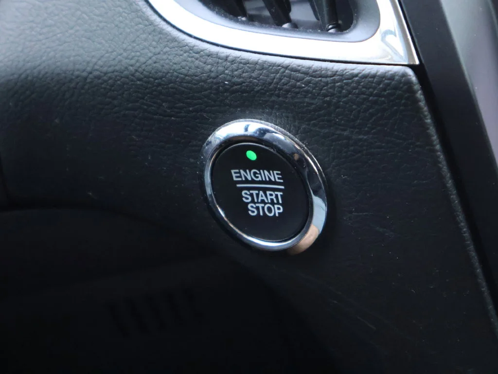 Used 2022 Silver Ford Titanium image 34