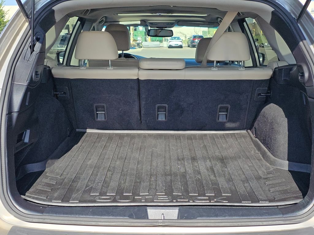 Used 2015 Gray Subaru 2.5i image 21