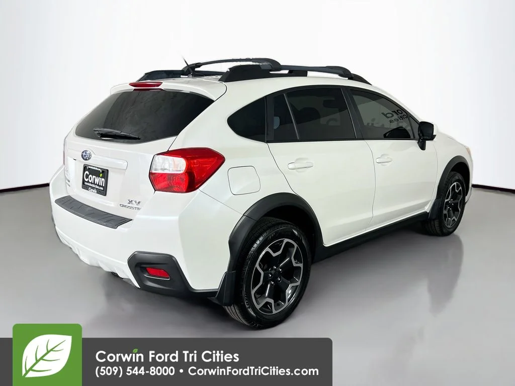 Used 2013 Satin White Pearl Subaru 2.0i Limited image 15