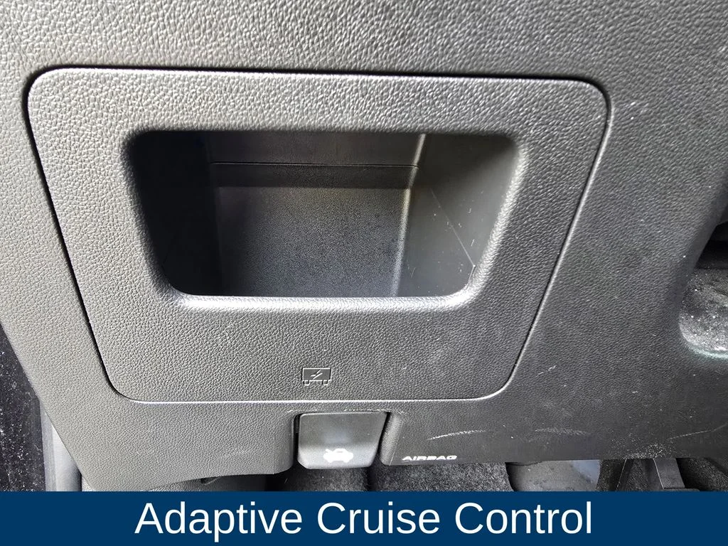 Used 2024 Black Chevrolet LT image 24
