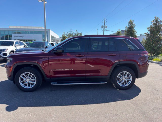 Used 2025 Velvet Red Pearlcoat Jeep Laredo X image 16