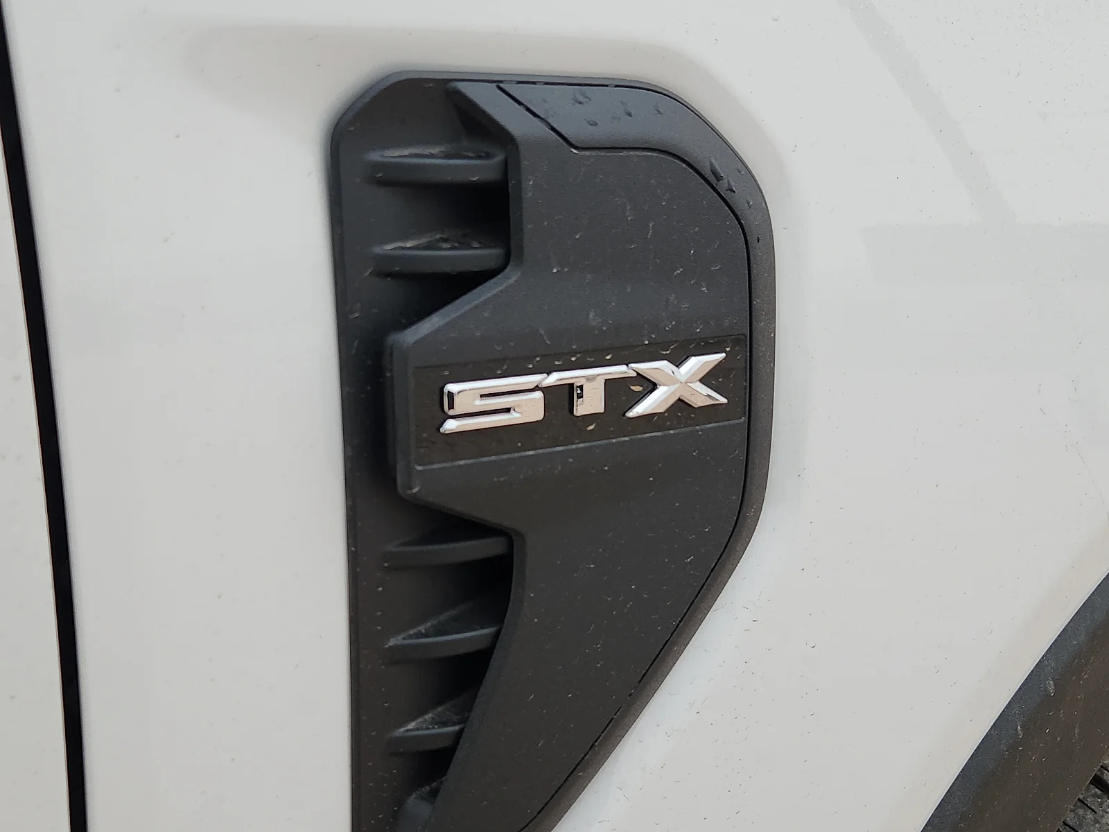 New 2026 Oxford White Ford XL image 11