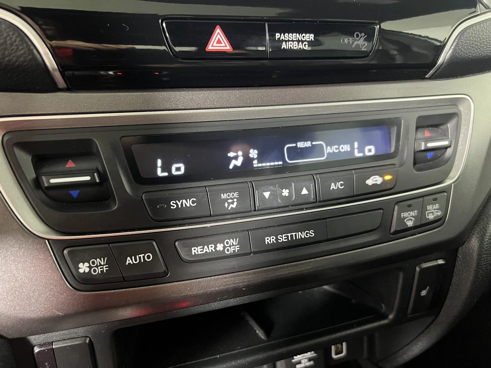 Used 2023 Platinum White Pearl Honda EX-L image 20
