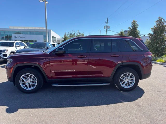 Used 2025 Velvet Red Pearlcoat Jeep Laredo X image 16