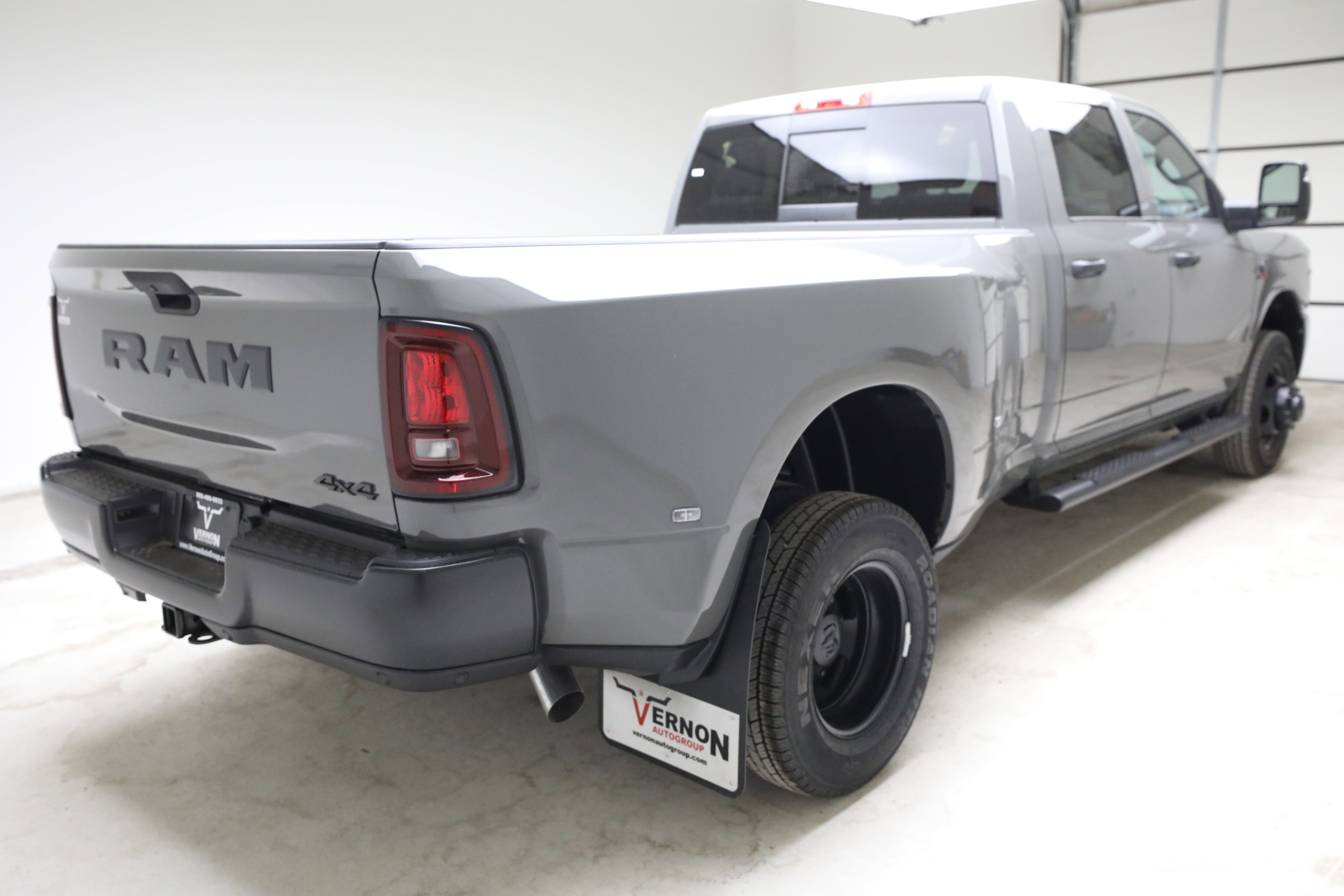 New 2026 Ceramic Gray Clearcoat Ram N image 5