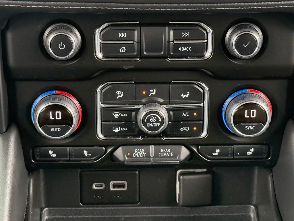 Used 2022 Blue Chevrolet LT image 21