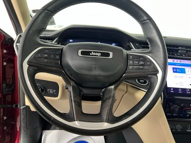 Used 2022 Red Jeep Limited image 22