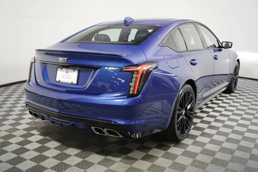 Used 2021 WAVE METALLIC Cadillac V-Series image 6