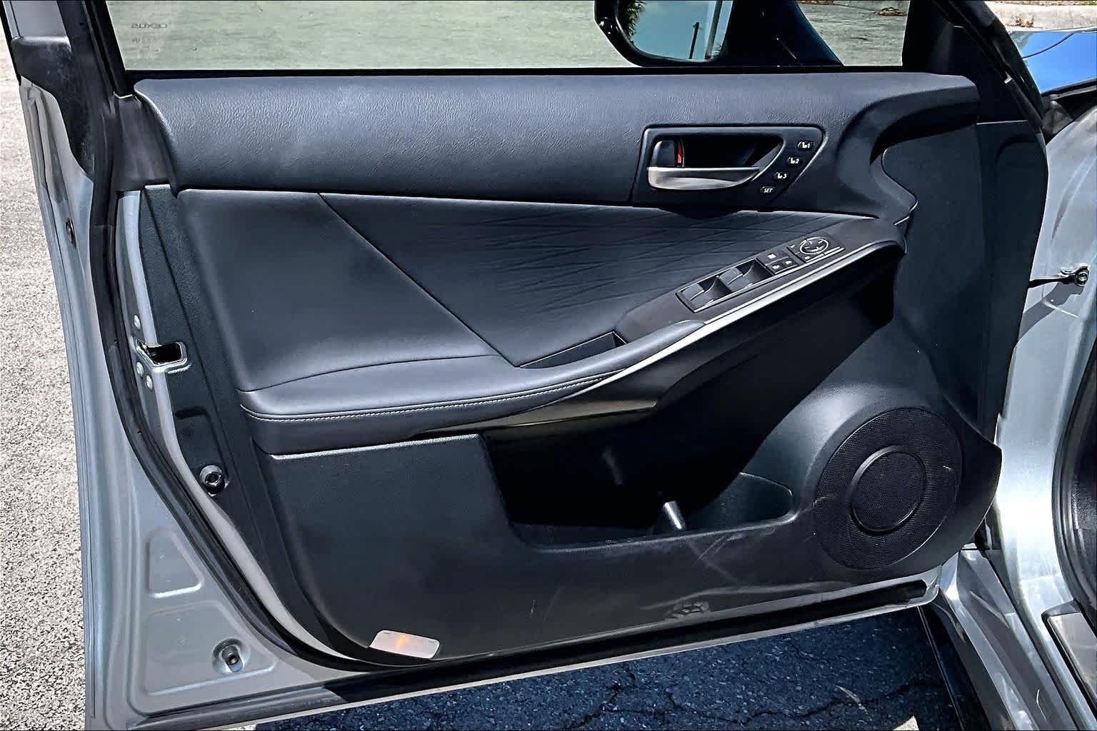 Used 2023 Iridium Lexus F SPORT image 26