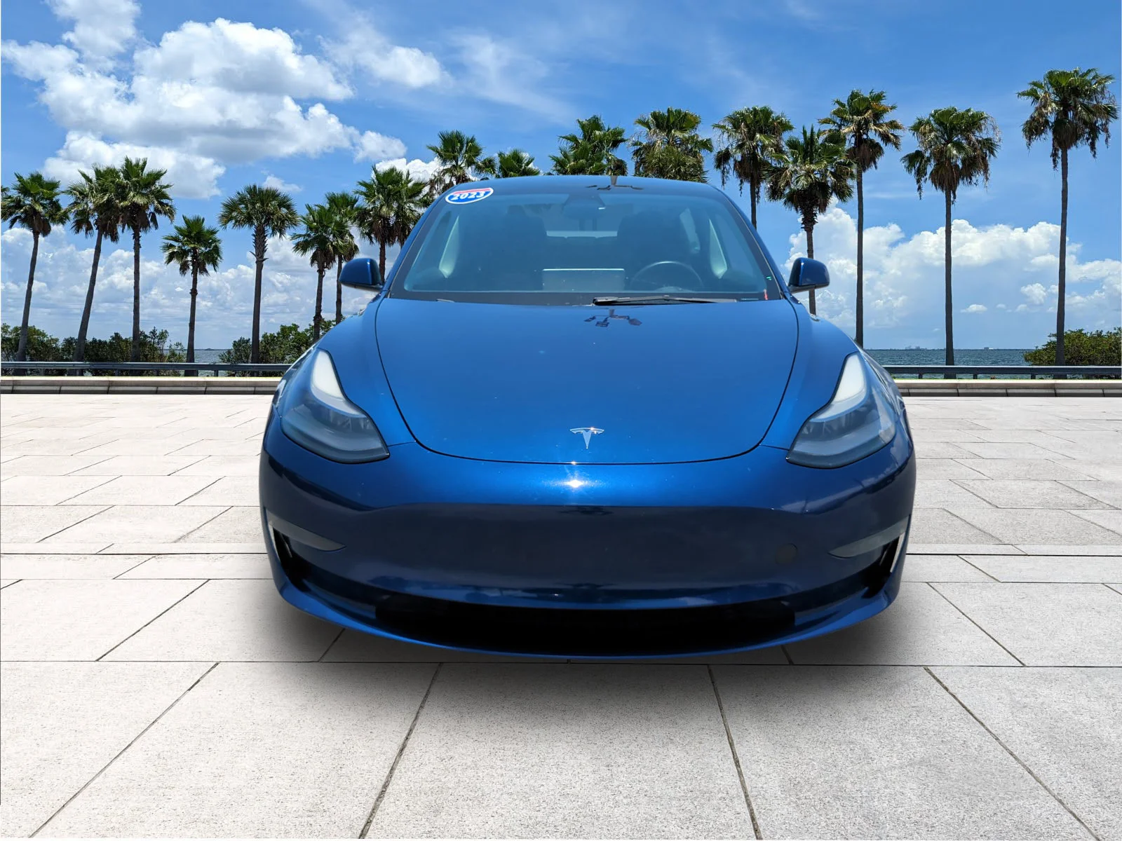 Used 2023 Deep Blue Metallic Tesla  image 3
