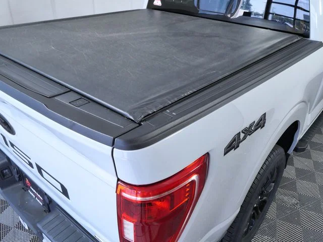Used 2023 White Ford XLT image 9