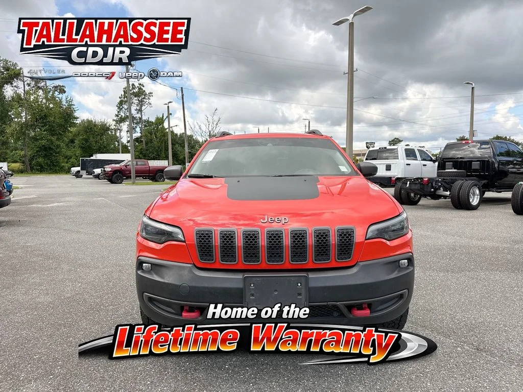 Used 2021 Orange Jeep Trailhawk image 10