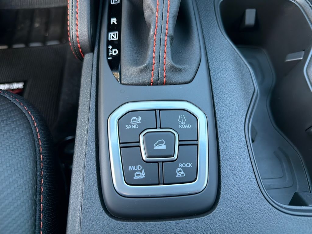 New 2026 Nissan Frontier PRO-4X 4D Crew Cab