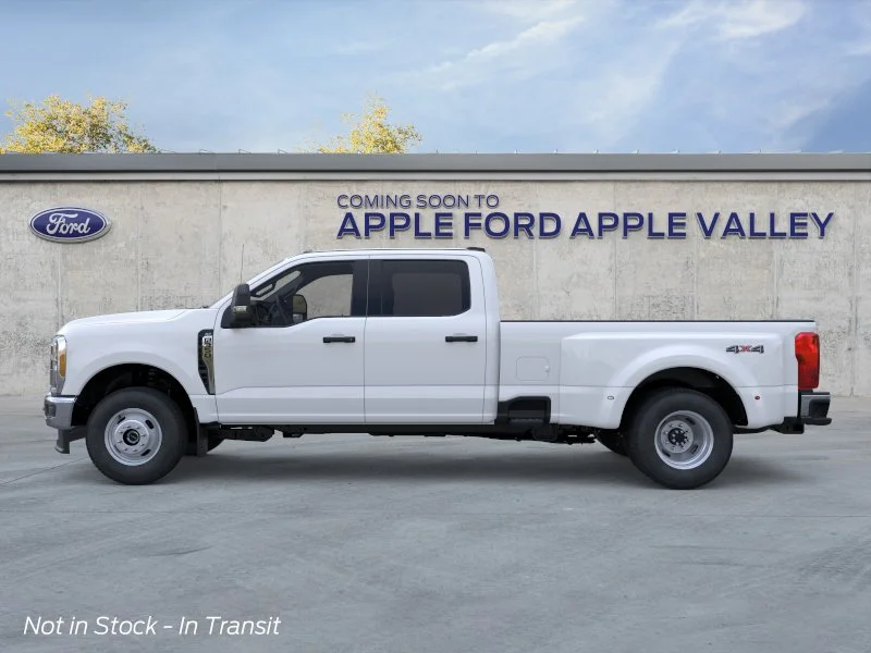 New 2026 Oxford White Ford XLT image 25