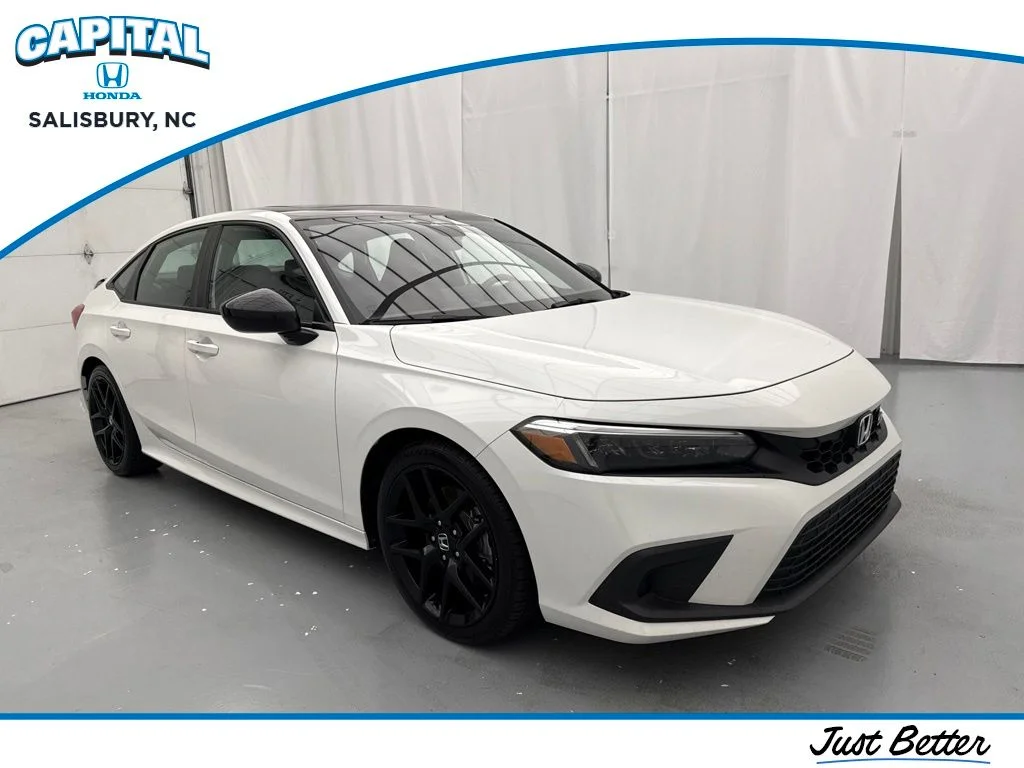 Used 2024 White Honda Base image 1