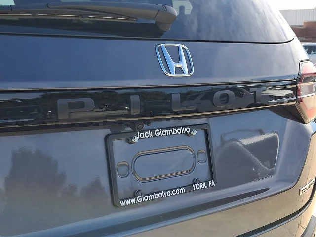 Used 2024 Gray Honda Touring image 30