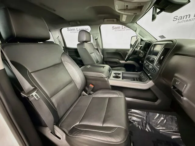 Used 2019 White Chevrolet LTZ image 28
