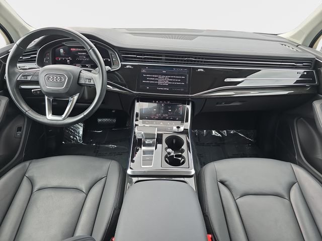 Used 2023  Audi 45 Premium Plus image 10