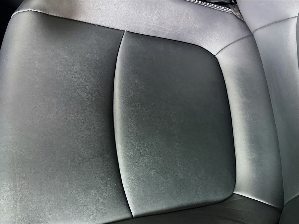 Used 2024 Silver Sky Metallic Toyota XLE Premium image 19