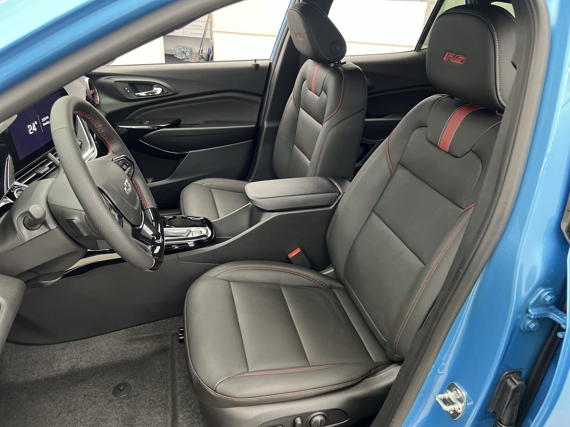 2026 Chevrolet Trax RS - Photo 39