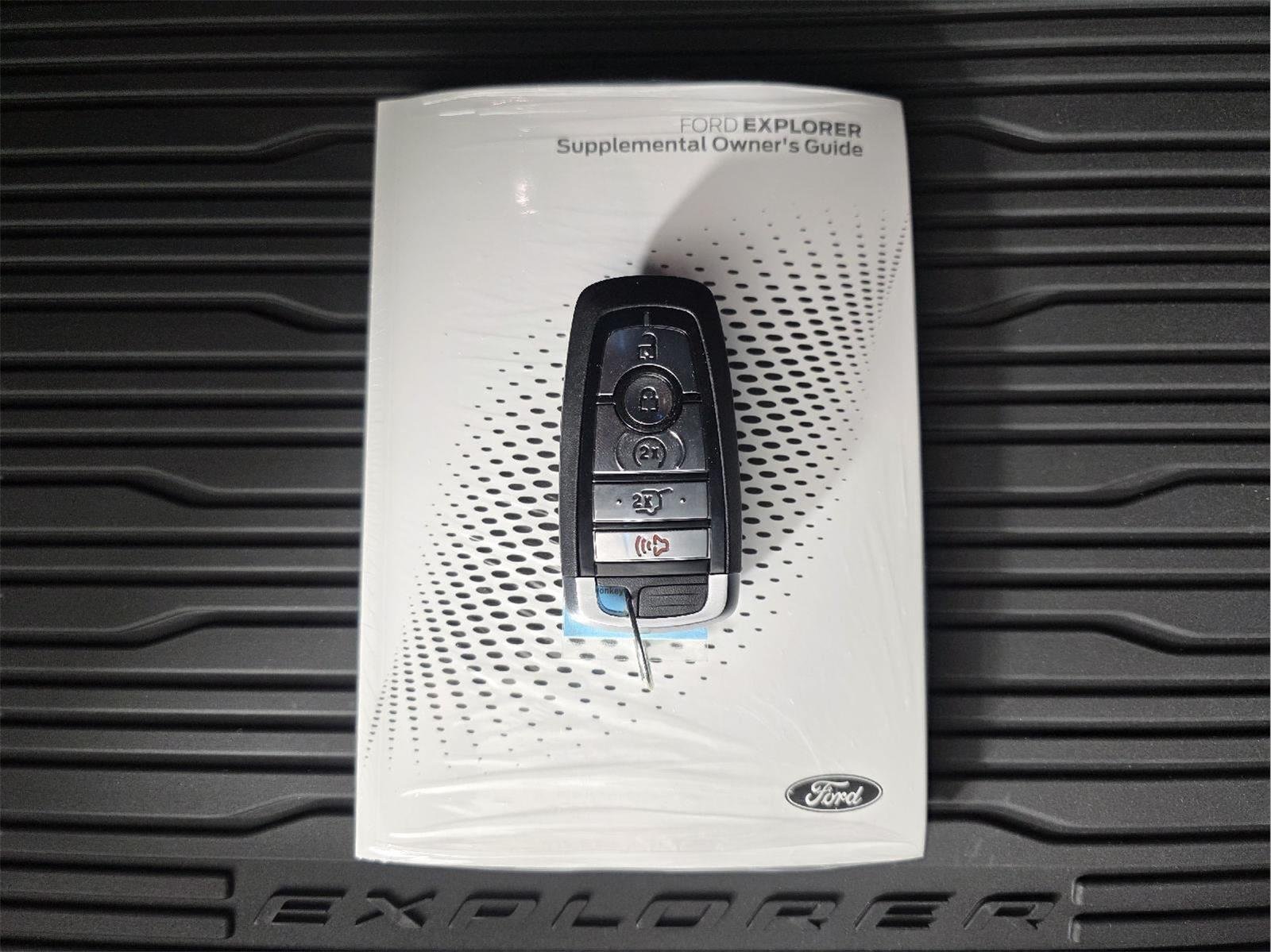 New 2026 Vapor Blue Metallic Ford Tremor® image 96