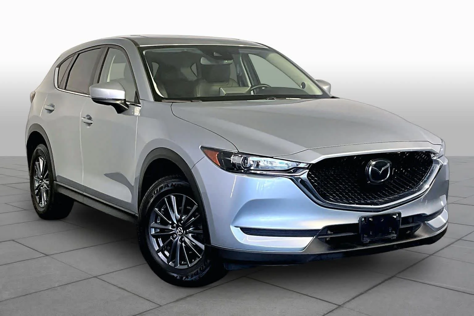 Used 2021 Sonic Silver Metallic Mazda Touring image 3
