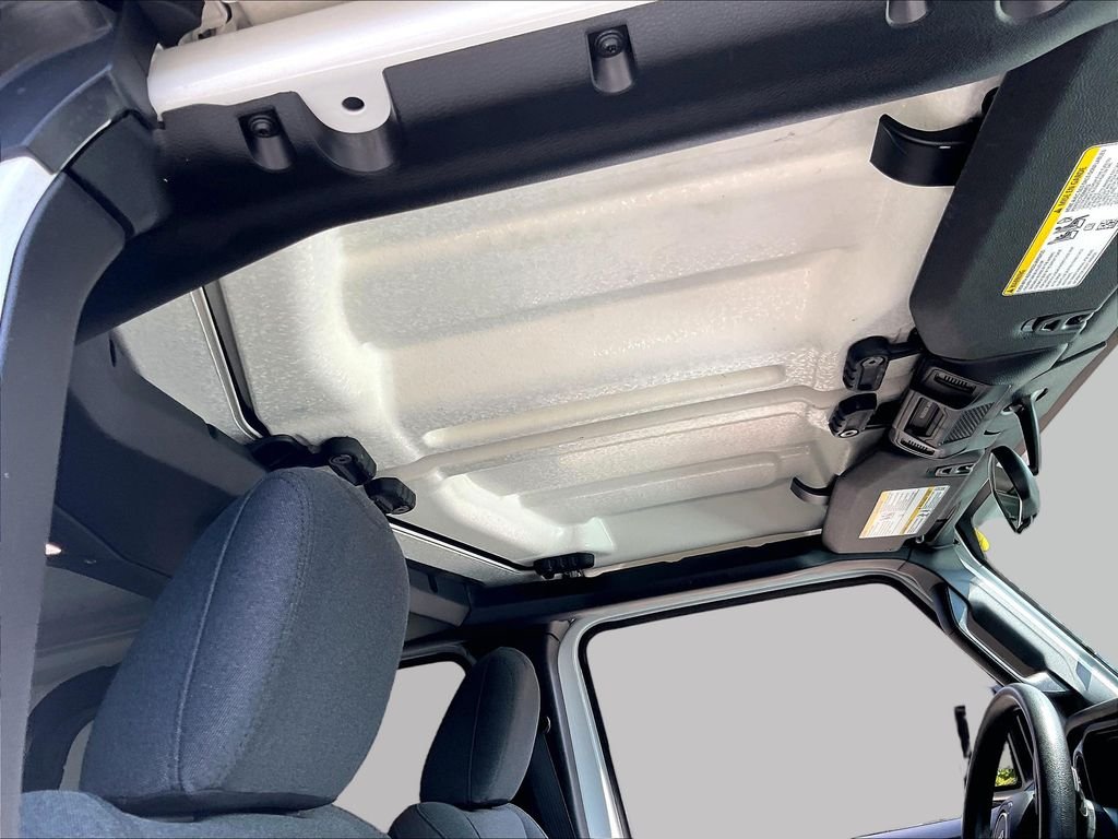 Used 2025 White Jeep Nighthawk image 22