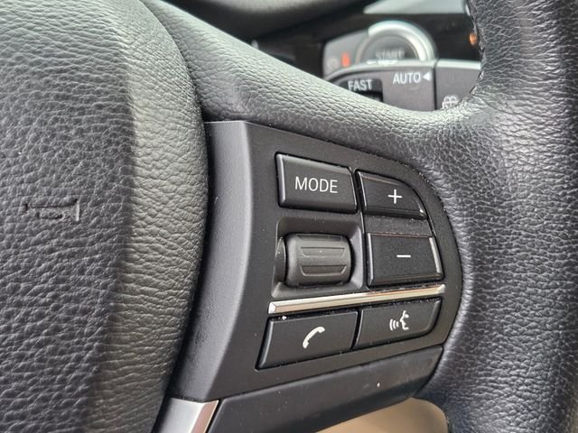 Used 2017 White BMW sDrive28i image 25