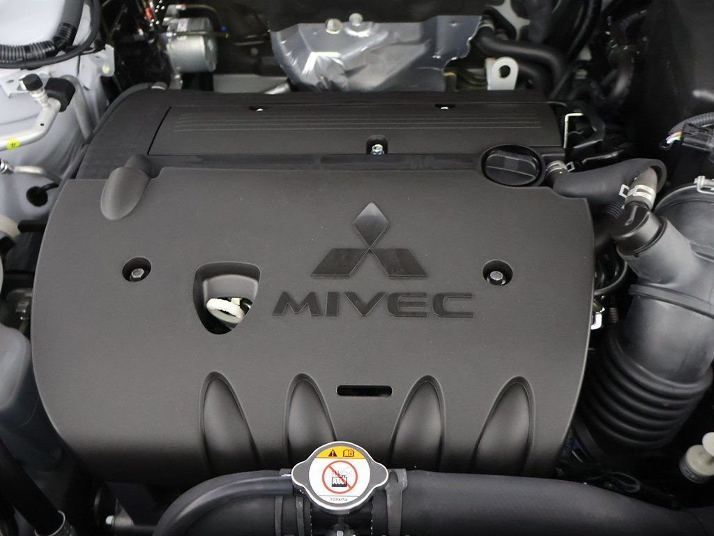 2025 Mitsubishi Outlander Sport ES - Photo 15
