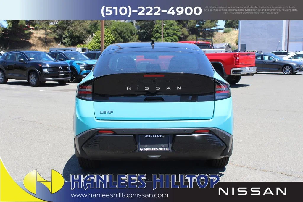 New 2026 Seabreeze Blue Pearl / Super Black Two-tone Nissan SV+ image 8