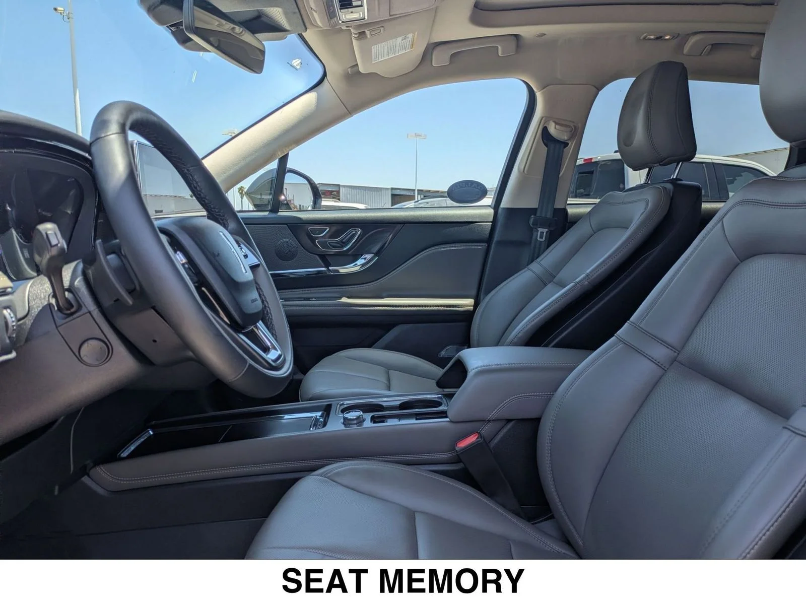 Used 2023 Black Lincoln Standard image 20