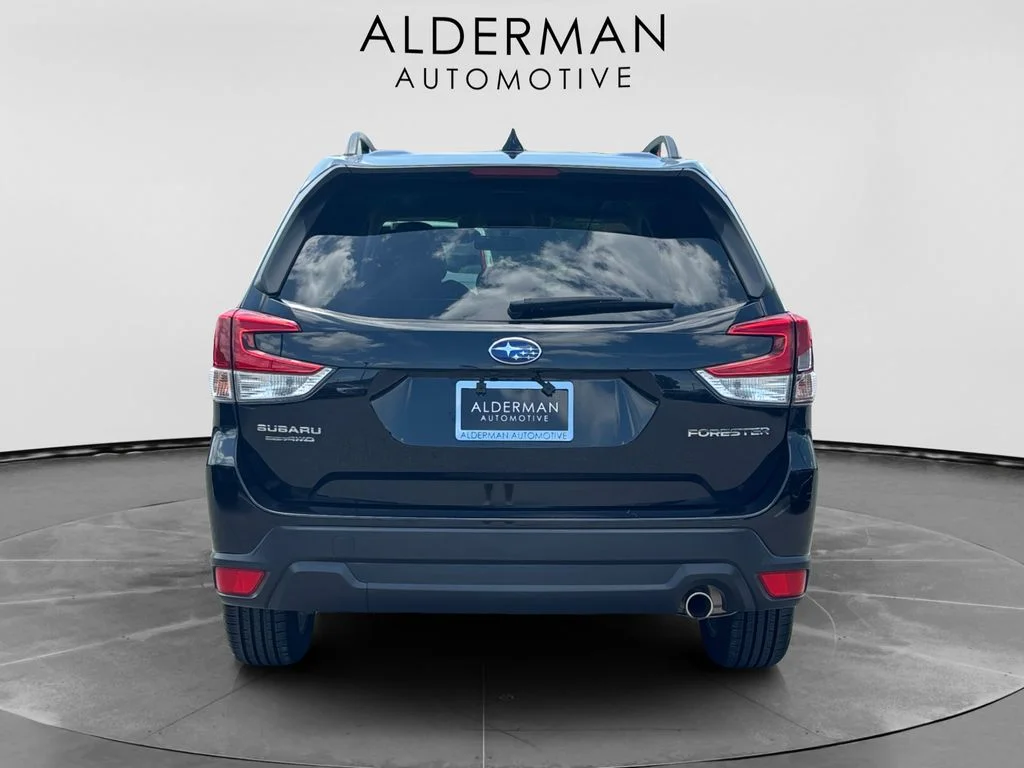 Used 2020 Black Subaru Limited image 2