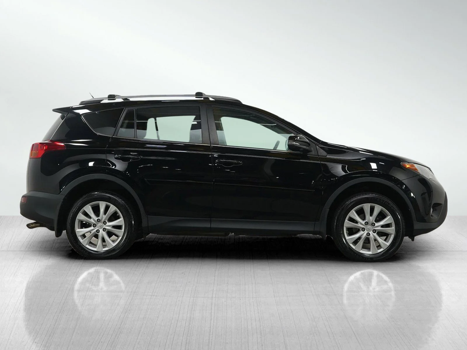 Used 2015 Black Toyota AWD 4dr Limited image 7