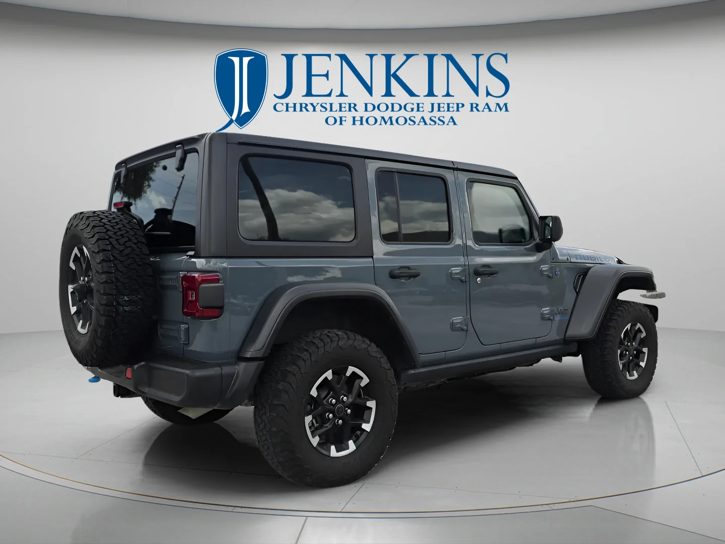 Used 2024 Anvil Clear Coat Jeep Rubicon image 4