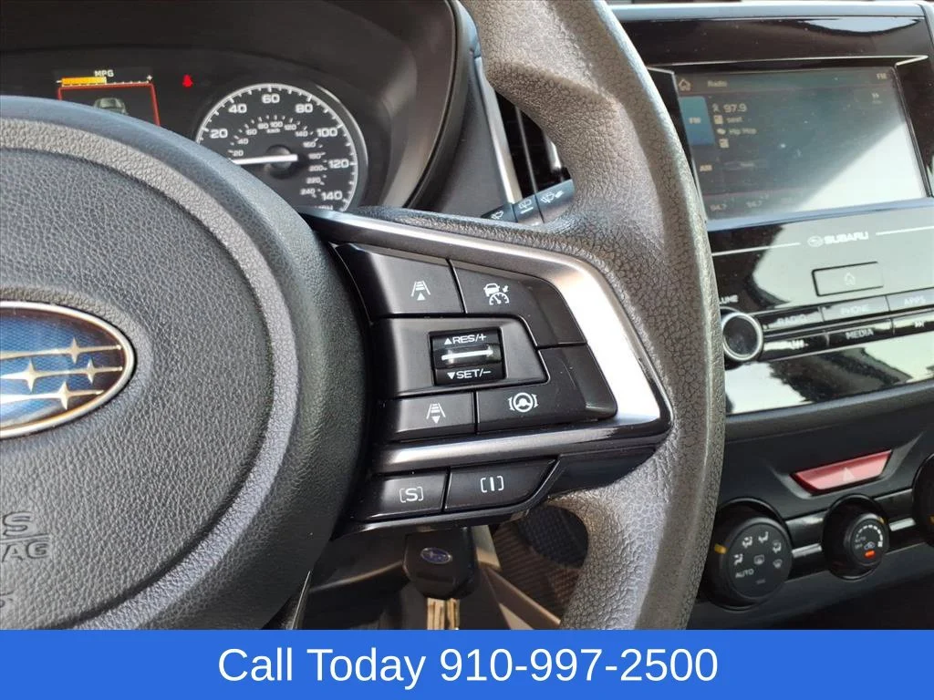 Used 2023 White Subaru  image 22