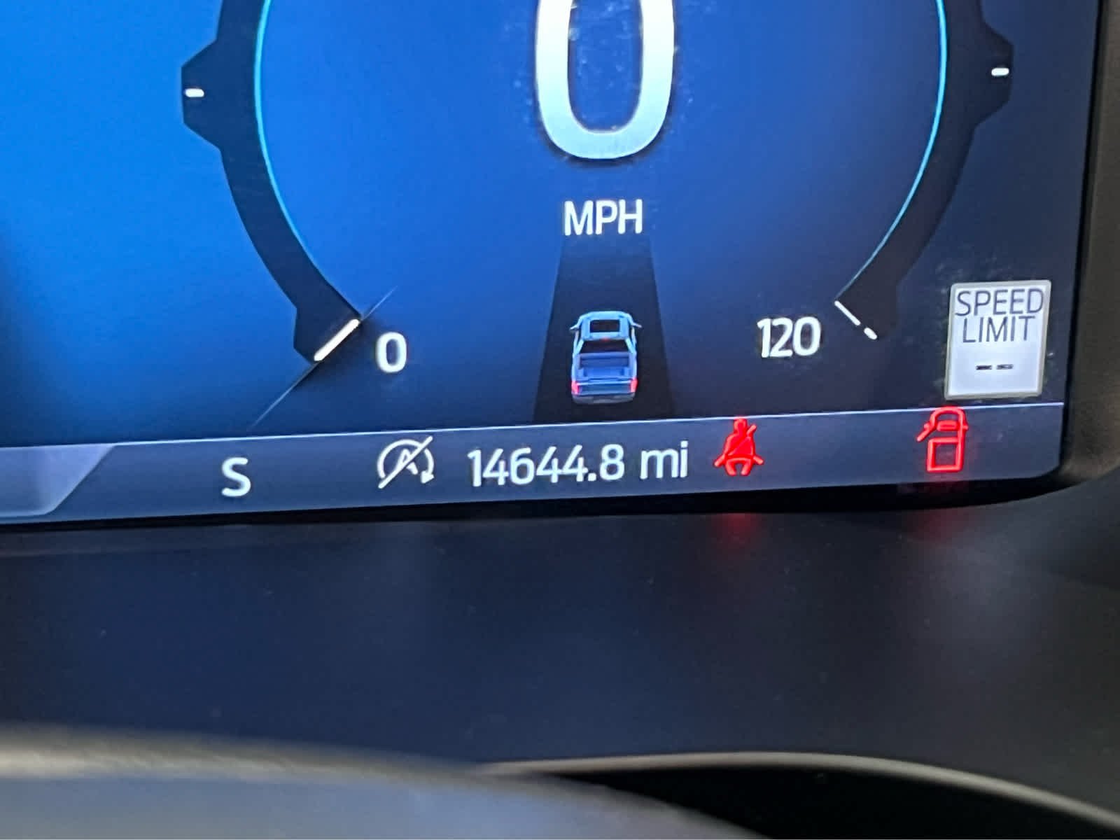 Used 2025 Oxford White Ford Tremor image 25