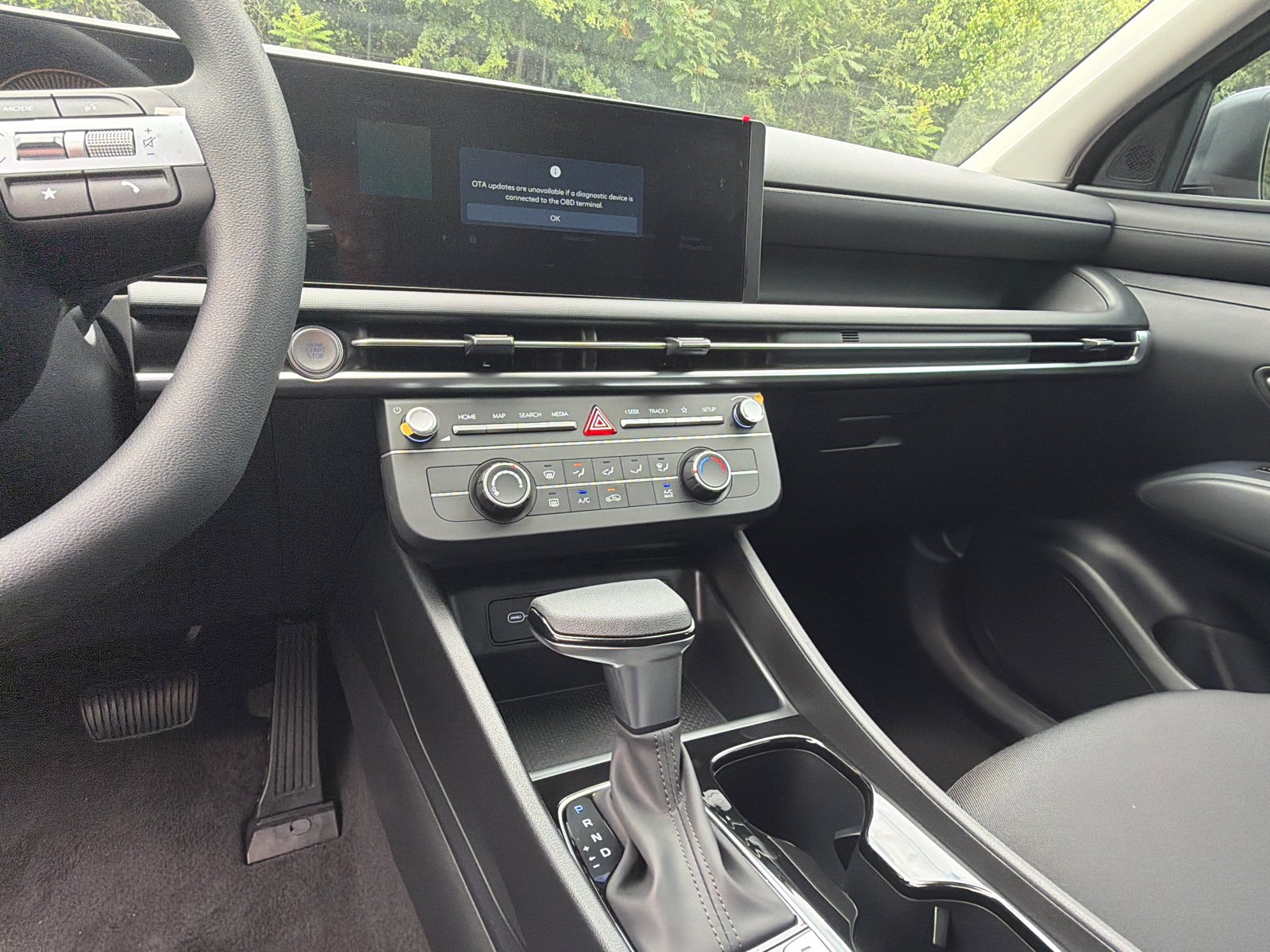 New 2026 Ecotronic Gray Hyundai SE image 22