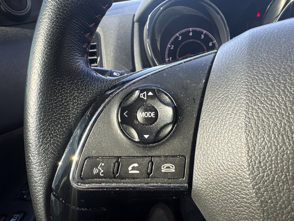 Used 2022 Black Mitsubishi 2.0 LE image 14