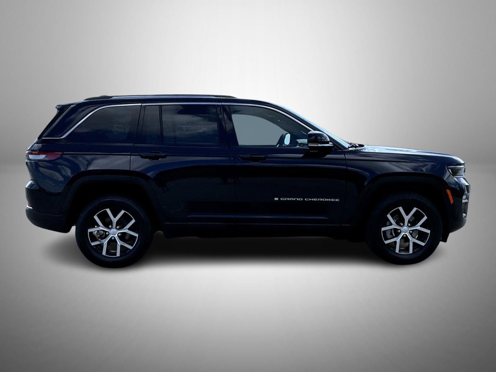 Used 2023 Black Jeep Limited image 4