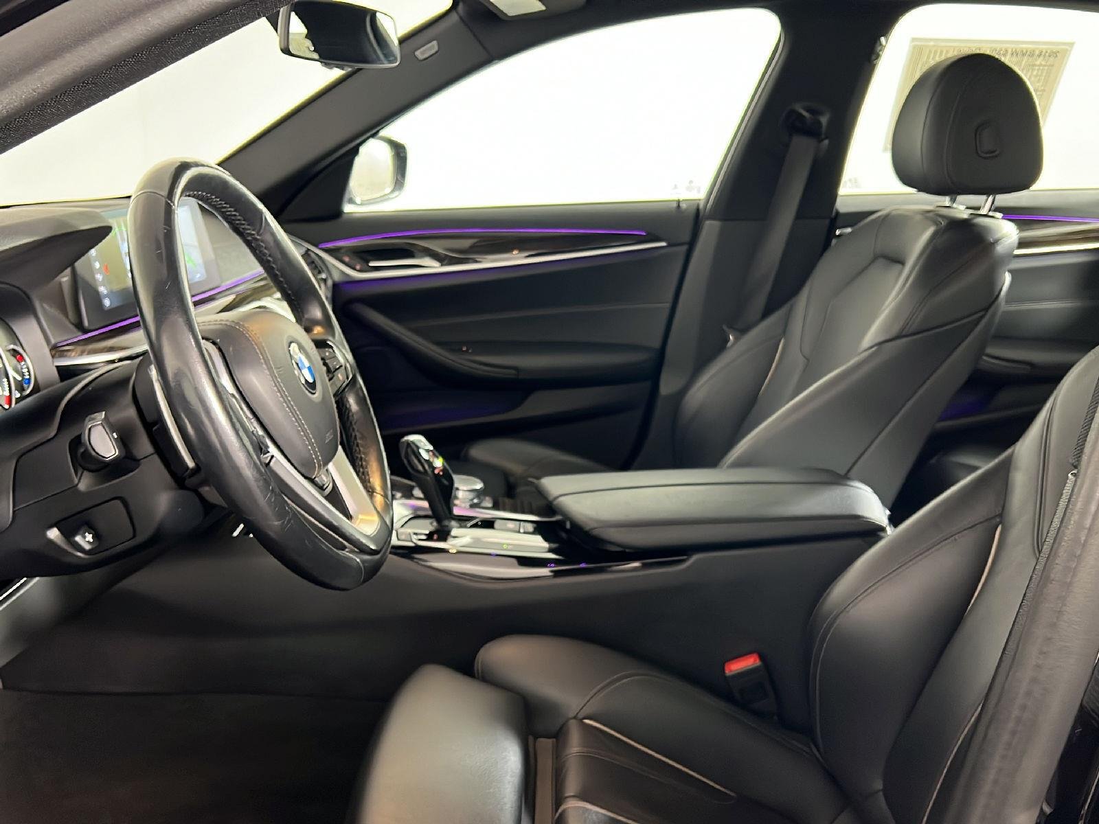 Used 2018 Black Sapphire Metallic BMW 530i xDrive image 2