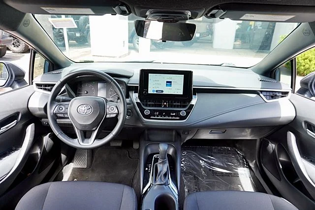 2024 Toyota Corolla SE - Photo 18