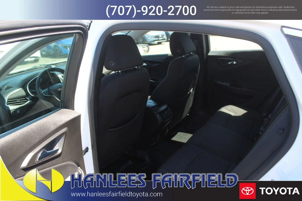Used 2020 White Chevrolet LT image 15