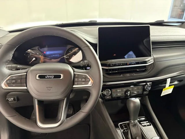 New 2026 White/off-white Jeep Limited image 26