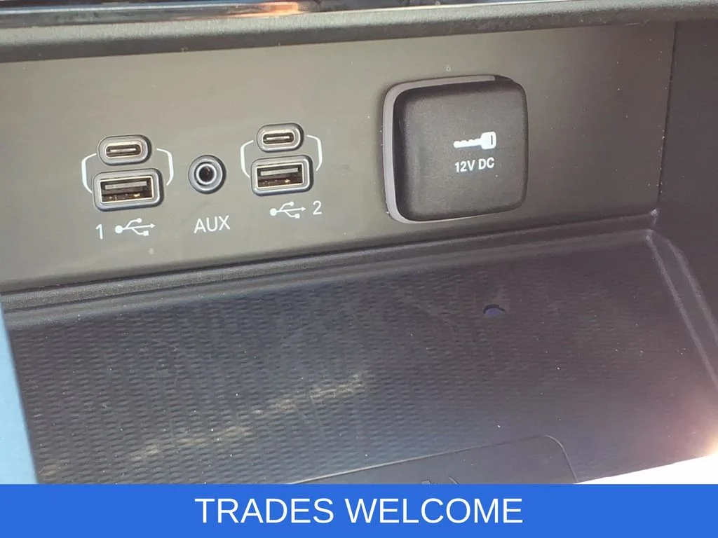 Used 2024 Black Jeep Summit image 9