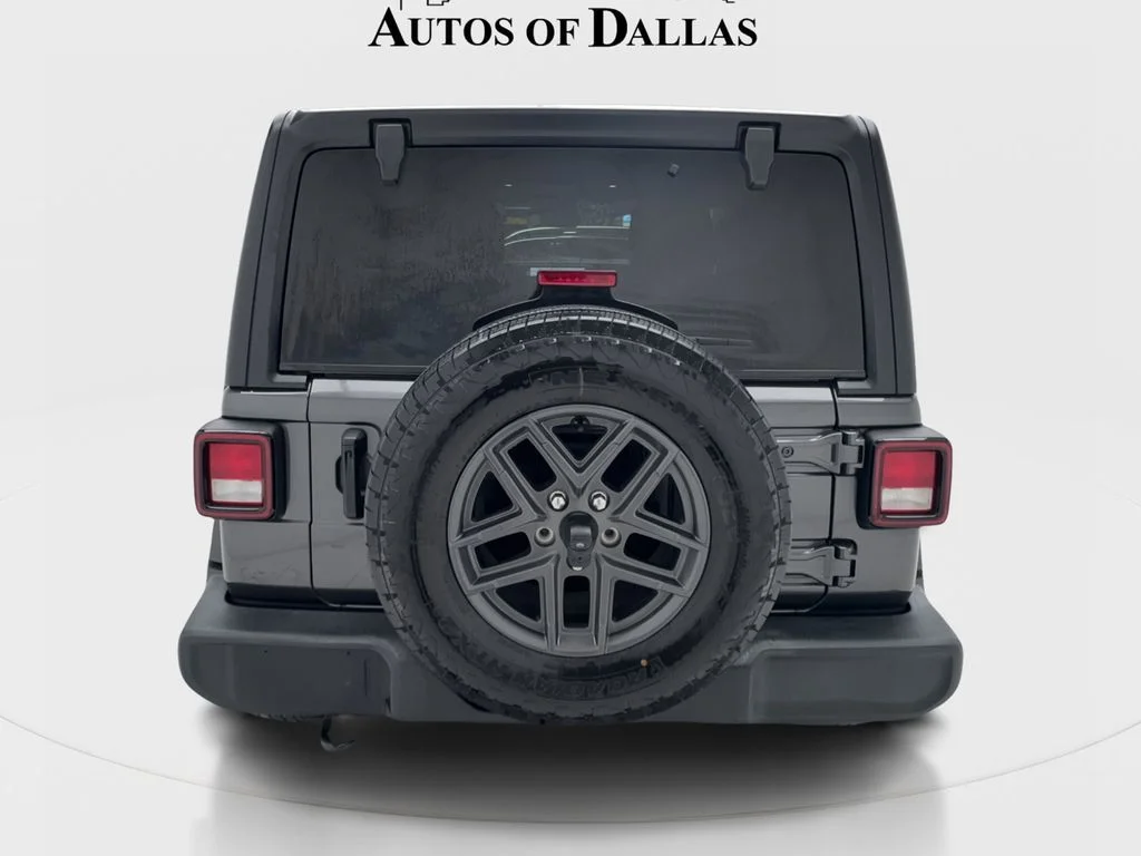 Used 2024 Gray Jeep Sport S image 13