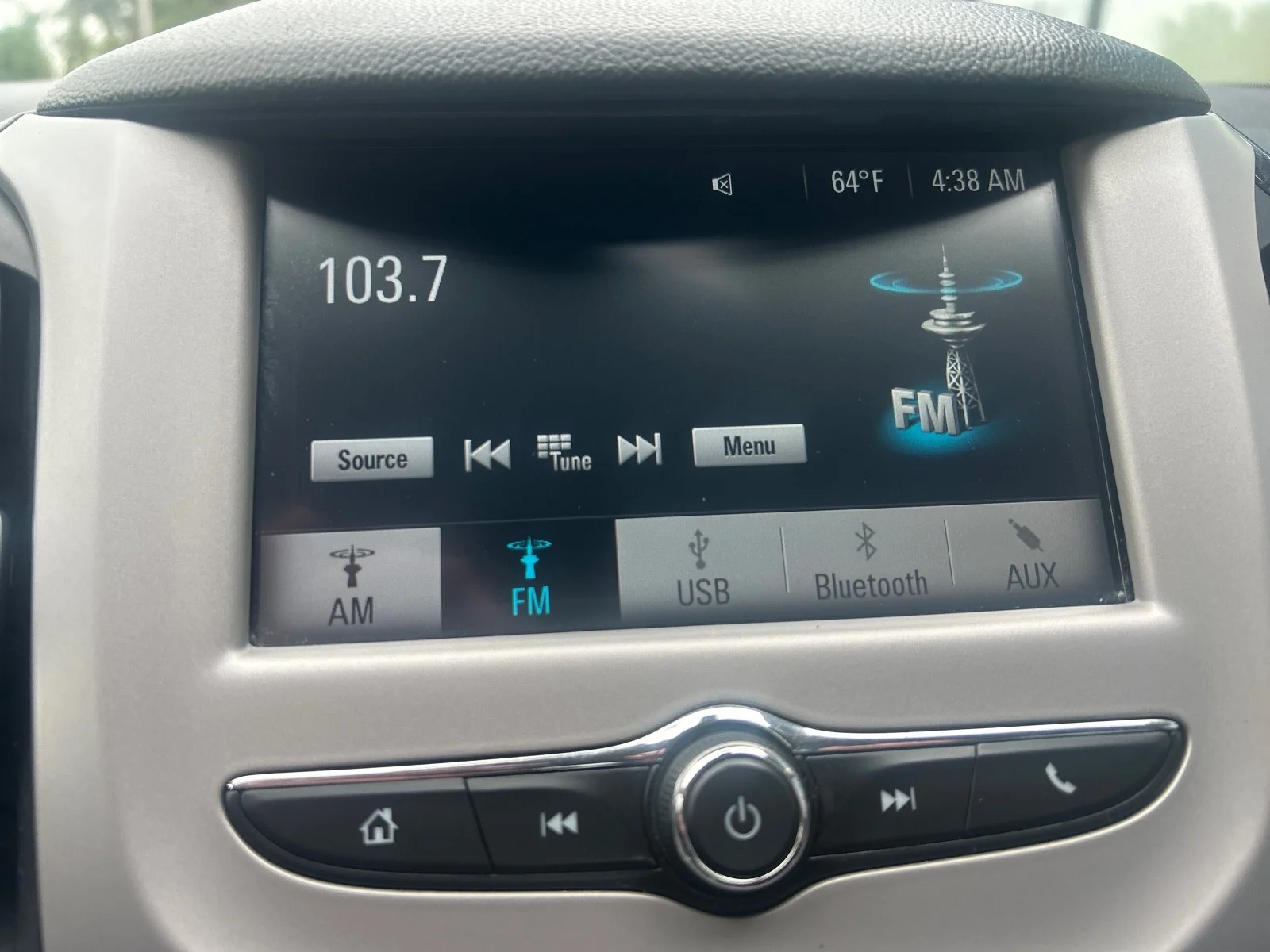 Used 2017 Silver Chevrolet LS image 14