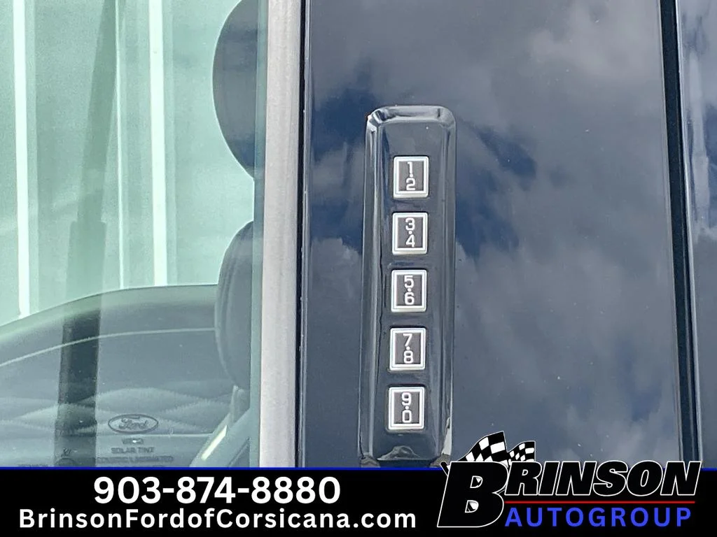 New 2026 Star White Metallic Tri-Coat Ford Platinum image 10