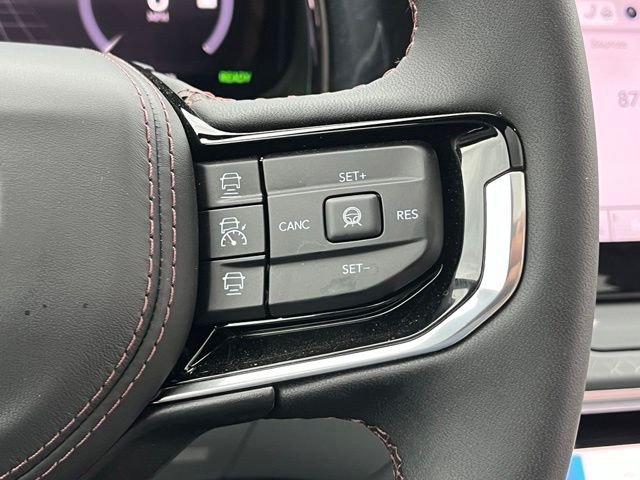Used 2025 White Jeep Limited image 17