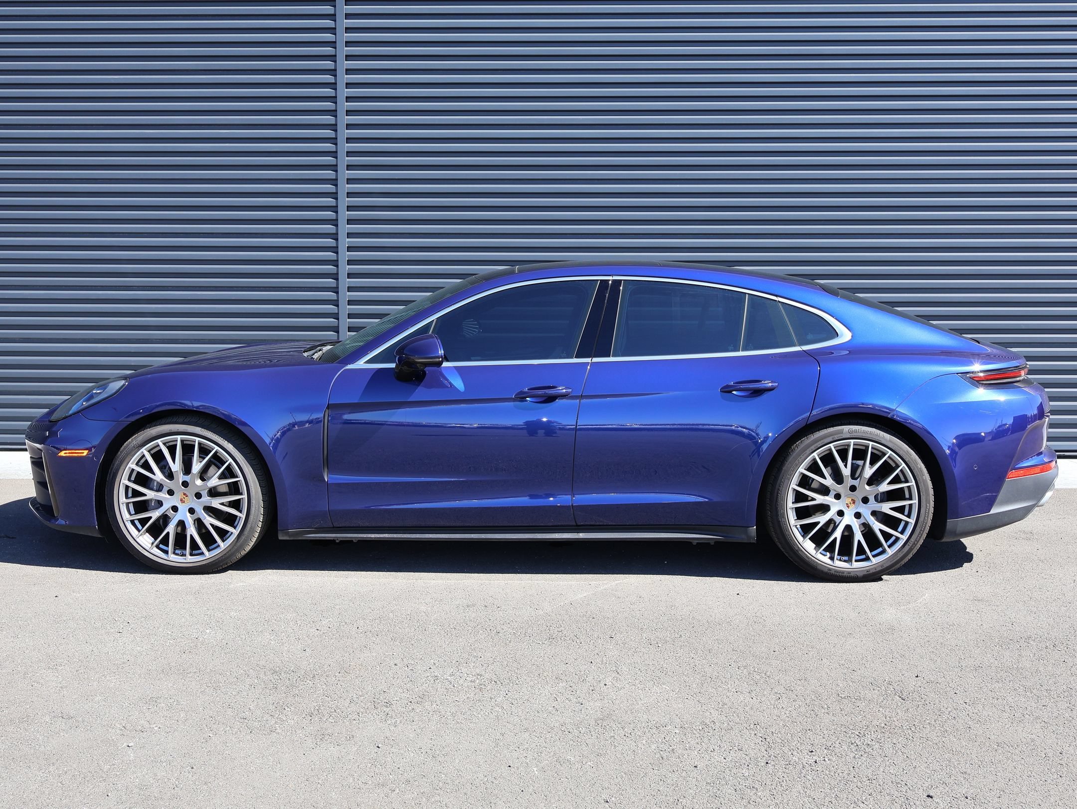 Certified Used 2024 Gentian Blue Metallic Porsche 4 image 2